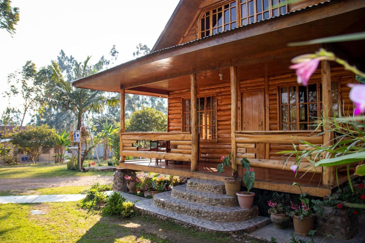 Hotel Charlie House 옥사팜파 외부 사진