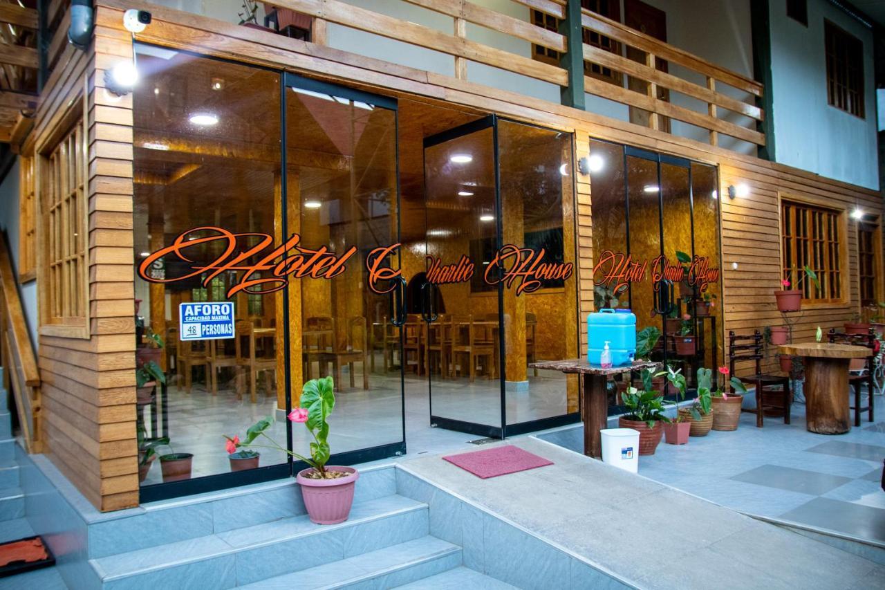 Hotel Charlie House 옥사팜파 외부 사진